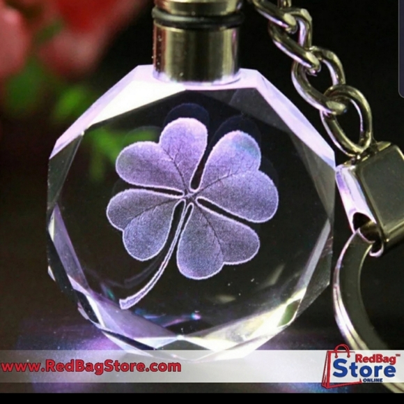 3/$25🔥Crystal Rose LED Light Keychain Love Heart - Picture 2 of 6